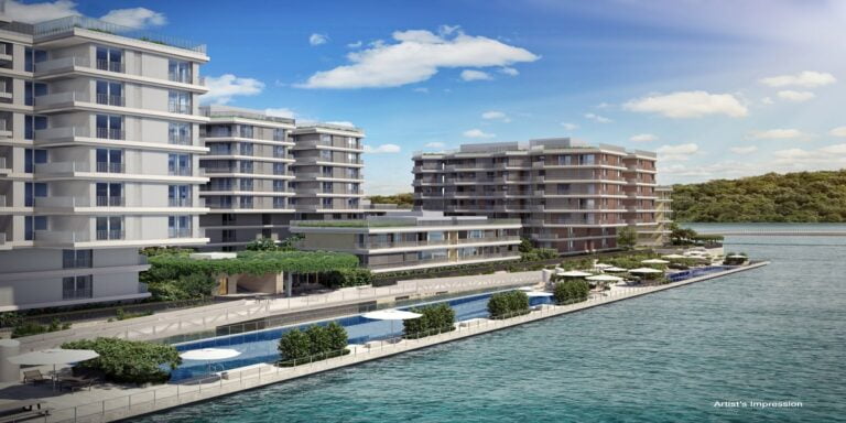the-reef-at-kings-dock-floating-deck.jpg